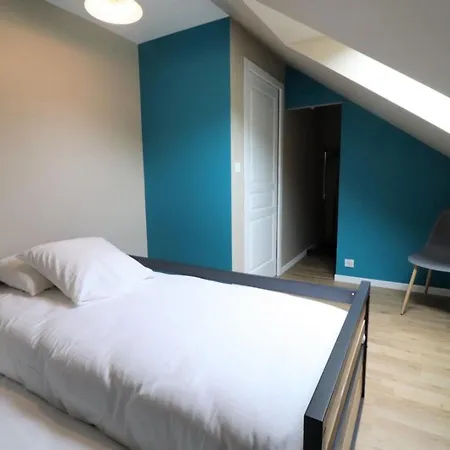 Spacieux Et Lumineux Gite En Auvergne Avec Terrasse, Proche Randos Et Sites Historiques - Fr-1-742-330 * 圣马丹-瓦尔姆鲁